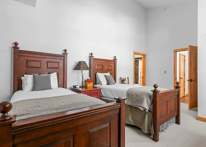 Rmr: Moose Creek 17 Townhome In Villa *